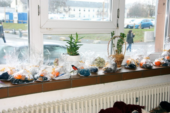 Selbstgebackene Aufmerksamkeiten für die Besucher der Mainzer Einrichtung ...